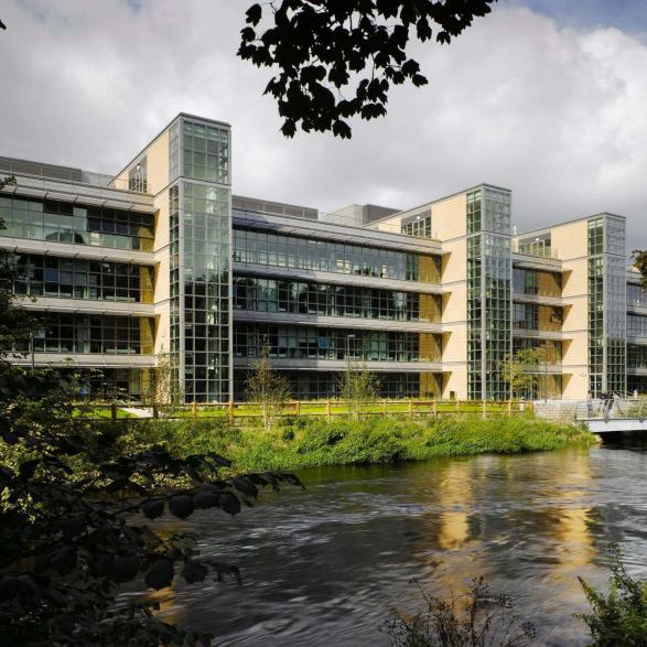 The Western Gateway Building is a physical expression of the ambitions of the National University of Ireland, Cork, as an internationally competitive, research-led University.