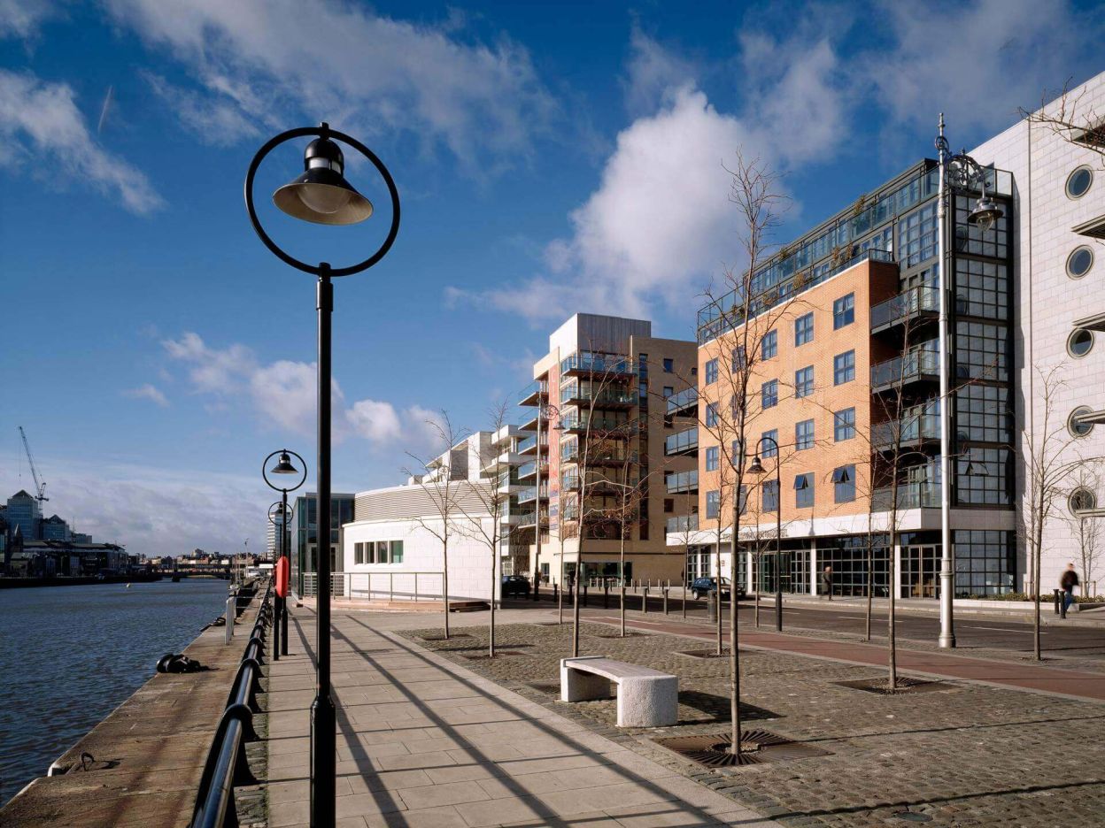 The design competition for the IFSC Clarion Hotel at North Wall Quay within Dublin&rsquo;s Docklands, held by the Dublin Docklands Development Authority, was won by Scott Tallon Walker Architects.