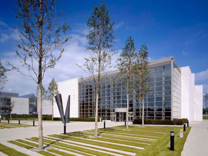 Dundalk Institute of Technology (DkIT) is a 36 Ha campus situated in Dundalk, County Louth, Ireland, halfway between Dublin and Belfast (each approximately 80 kilometres away).