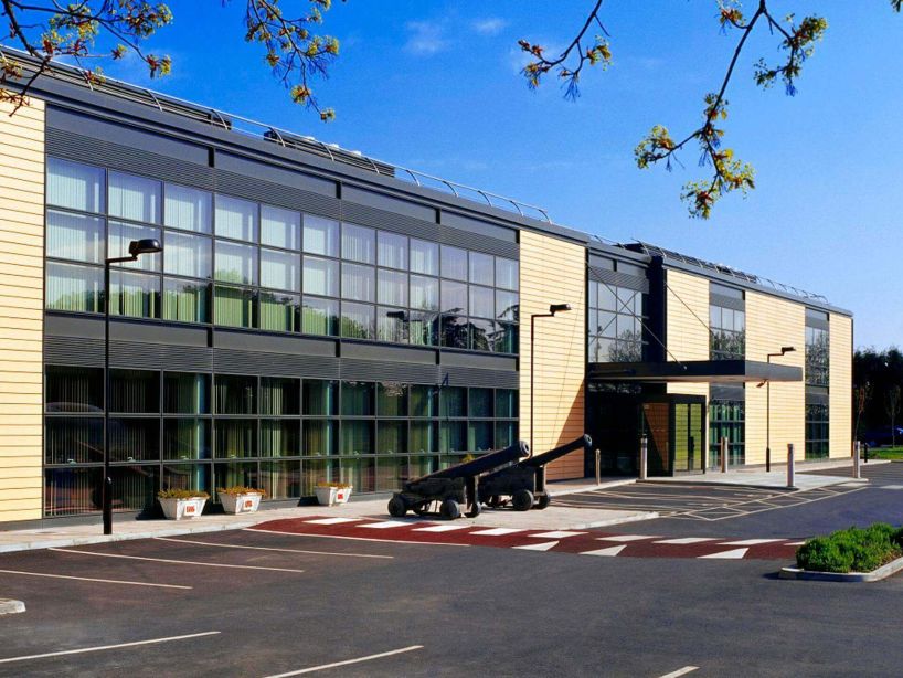 The original FAS buildings in Ballyfermot in Dublin were created in 1972 by converting an existing factory unit to provide workshops, classrooms and student facilities.