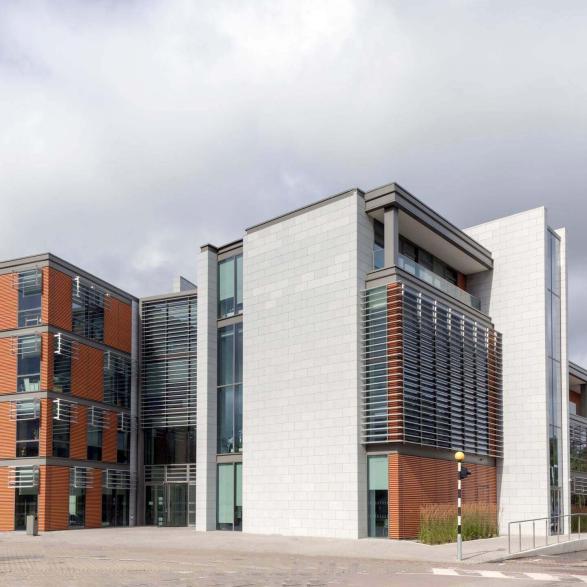 The Education Hub is part of the masterplanned expansion of the NUI Maynooth 'Broadwalk' on its North Campus.