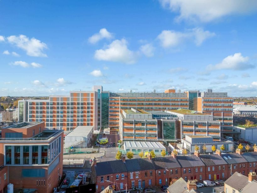 Delivering rooms for an additional 5000 patients annually, the Rock Wing at the Mater Misericordiae University Hospital addressed the immediate need for single-bed occupancy rooms during the COVID-19 emergency.