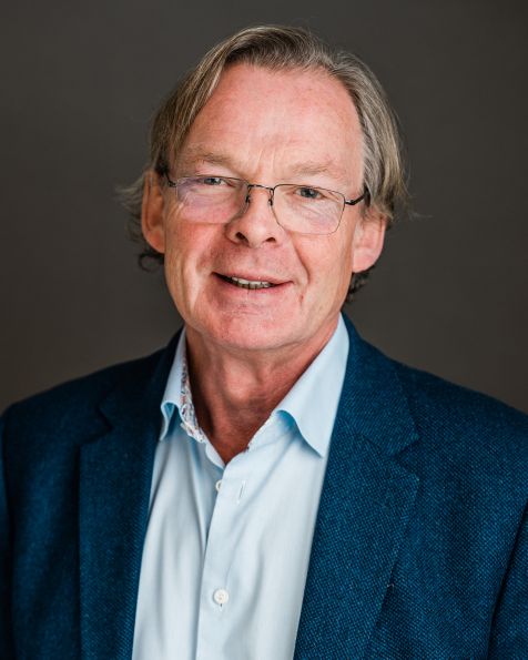 Peter Dudley