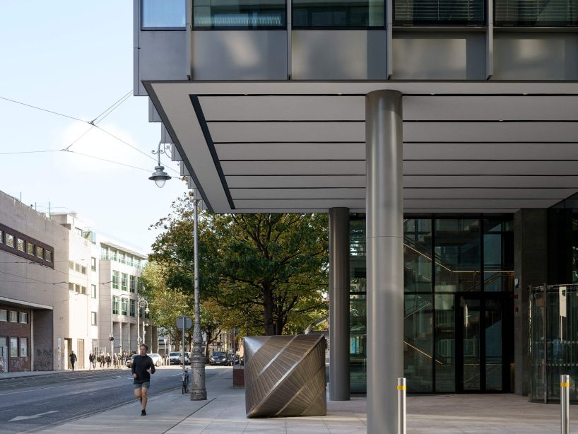 5 Harcourt Road sits in the developing urban core where the suburban grain of Rathmines and South Circular Road meet the city.