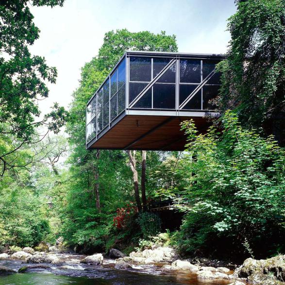 Originally designed for Sir Basil Goulding, a great gardener and art collector; He was so concerned about his beautiful gardens along the Dargle Valley that he wanted the new building to take up as little of the garden as possible.