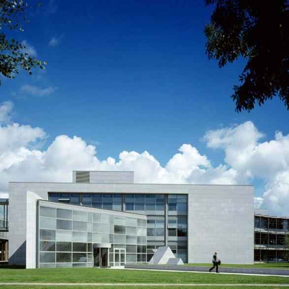 This major office development forms the latest phase of the RTE campus master plan by STW in the early 1960s.