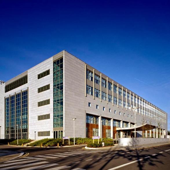 St. Vincent&rsquo;s University Hospital is the major acute teaching hospital serving the south-east of Dublin city and is the primary trauma centre for a catchment population of 300,000.
