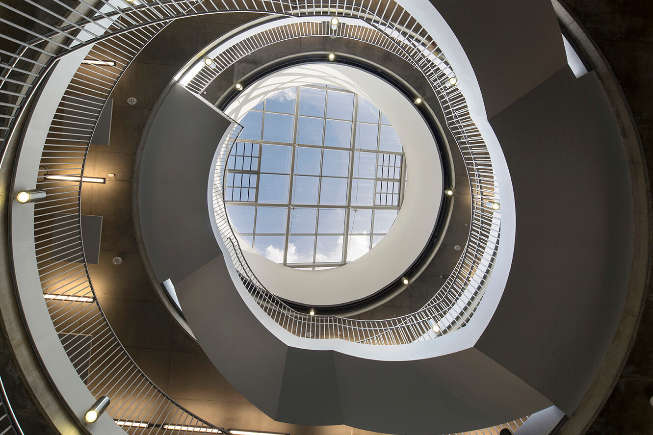 University of Surrey 5G Innovation Centre